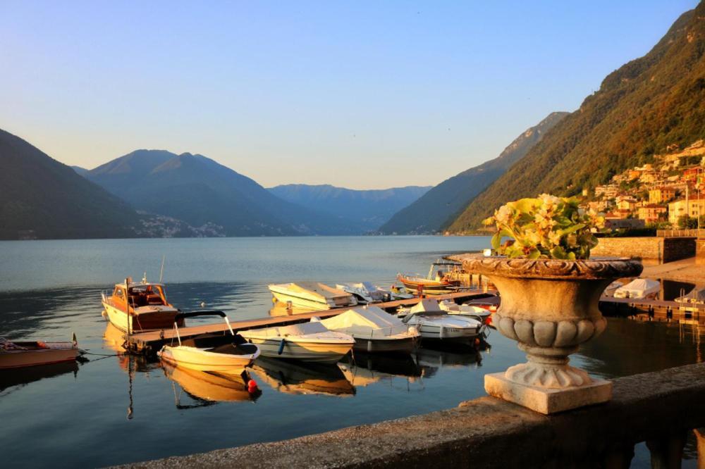 Ortensie & Oleandri Al Lago - By Myhomeincomo Argegno Kültér fotó